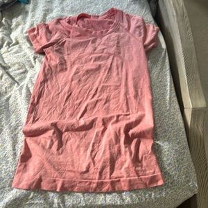 Lululemon Swiftly Tech Tee